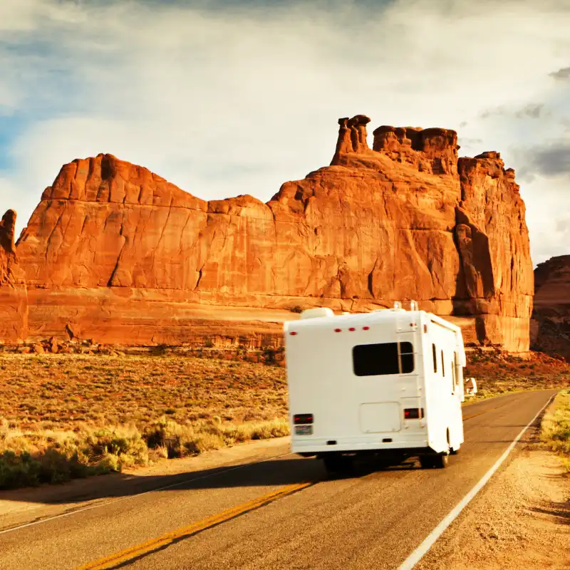 Le camping-car intégral : confort, design et autonomie sur la route